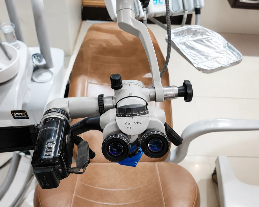 Carl Zeiss Microscope Assisted Dentistry
